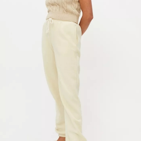 FINAL PRICE! NEW! UO JOGGERS! - Picture 5 of 6